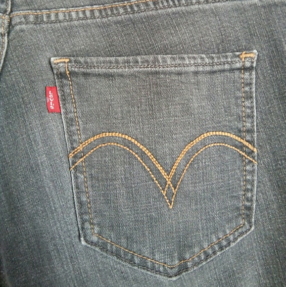 Levi's curvy cut black wash jeans 9 medium - Picture 3 of 7